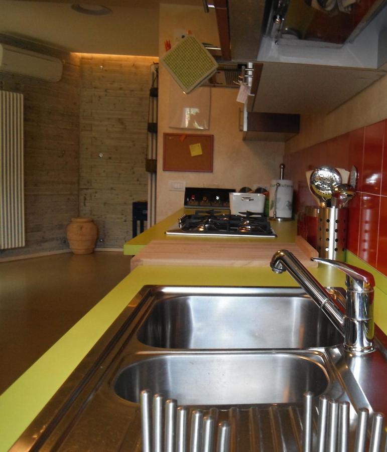 Bikapi Bed & Breakfast Гарда Екстериор снимка
